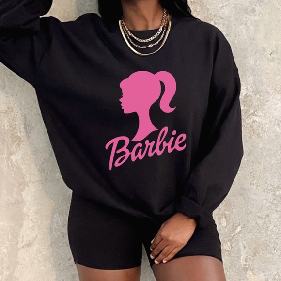 NEW Barbie graphic Sweatshirt S-5X - Picture 1 of 4